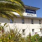 The Originals City, Loval, فندق