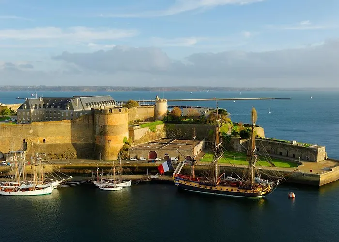 The Originals City, Loval, 酒店 3*