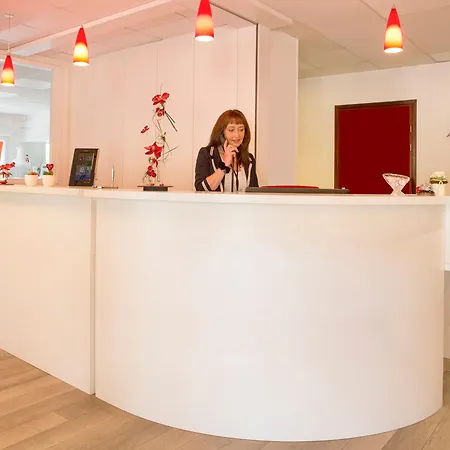 Hotel The Originals City, Loval,