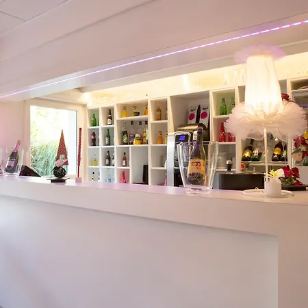 Hotel The Originals City, Loval, Brest