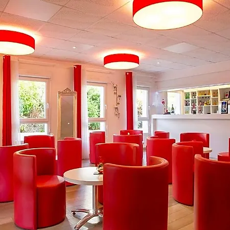 Hotel The Originals City, Loval, Brest