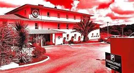 The Originals City, Loval, Hotel