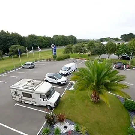 The Originals City, Loval, Hotel