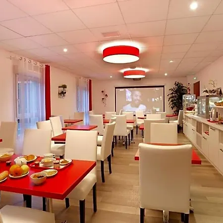 The Originals City, Loval, 3* Brest