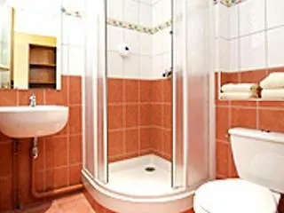 The Originals City, Loval, Hotel