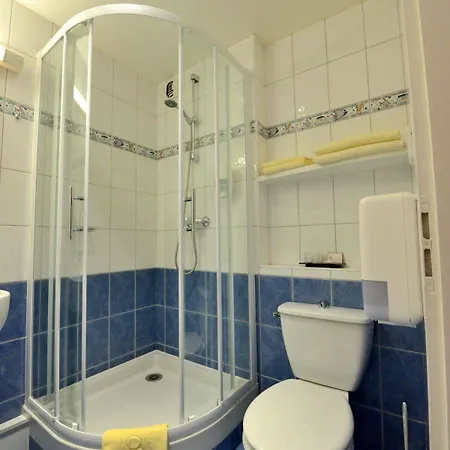 The Originals City, Loval,