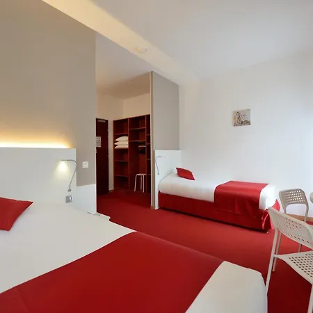 The Originals City, Loval, Brest