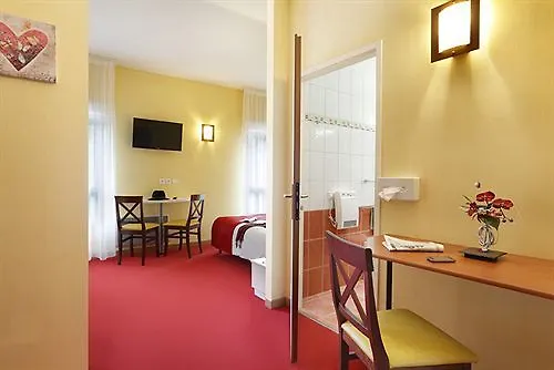 The Originals City, Loval, Ξενοδοχείο 3*